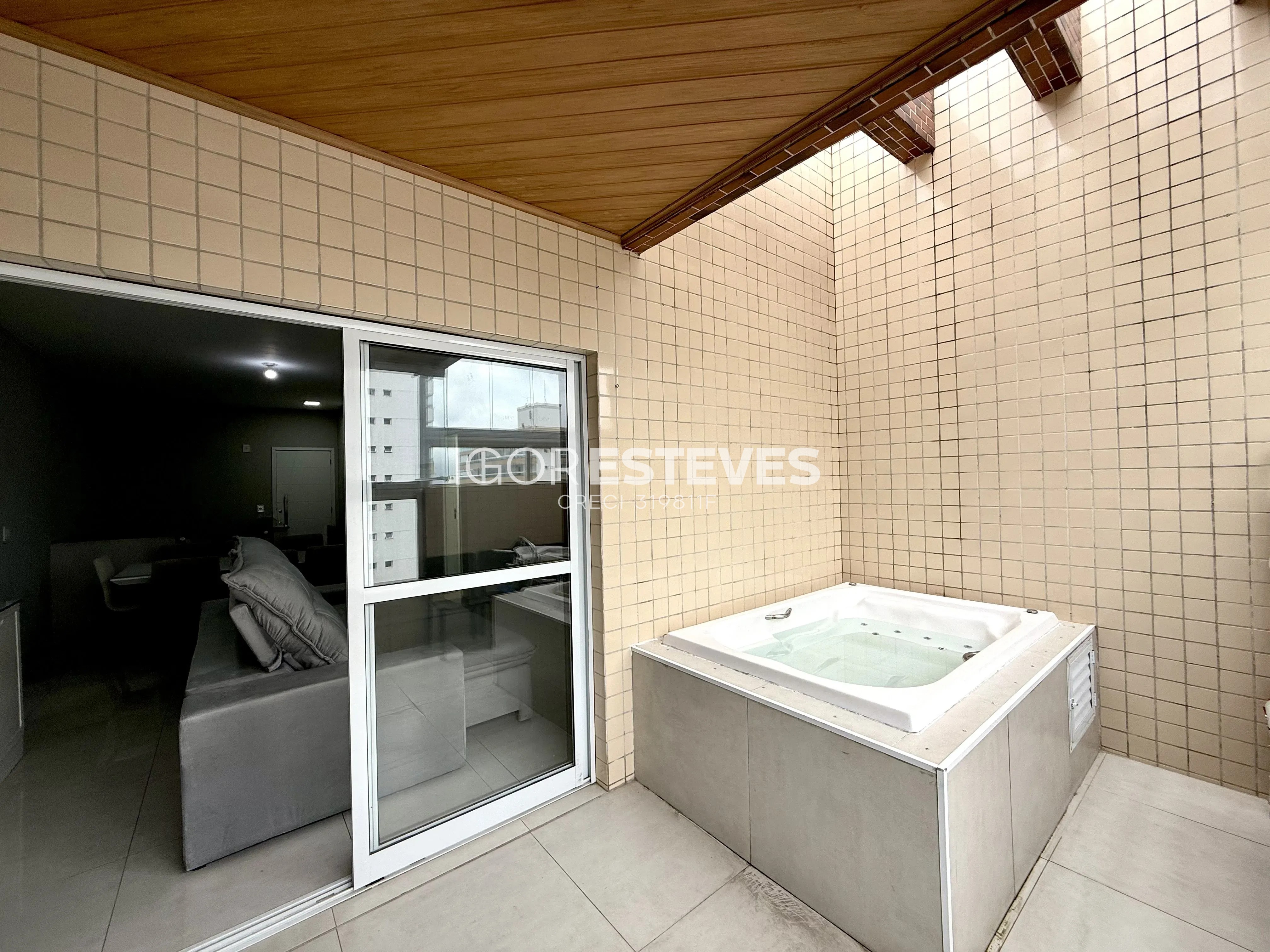 Cobertura Duplex, 130m²